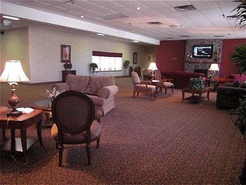 Holiday Lodge Hotel Oak Hill Интериор снимка